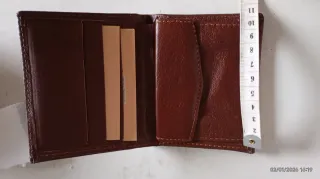 Cartera marrón de piel