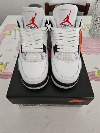 Air Jordan 4 White Cement