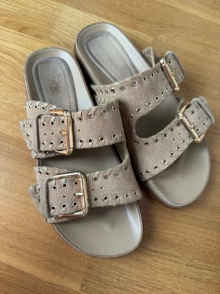Sandalias Zara Studded Suede Mujer Marrones Y Sandalias De Sueño