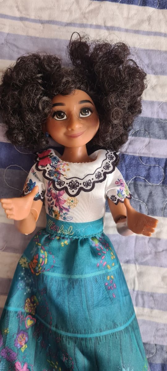 Muñeca Mirabel Encanto