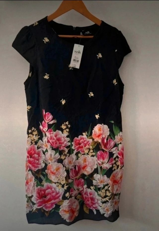 Vestido Wallis floral negro/rosa