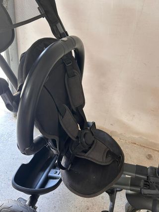 Bicicleta triciclo para niñxs