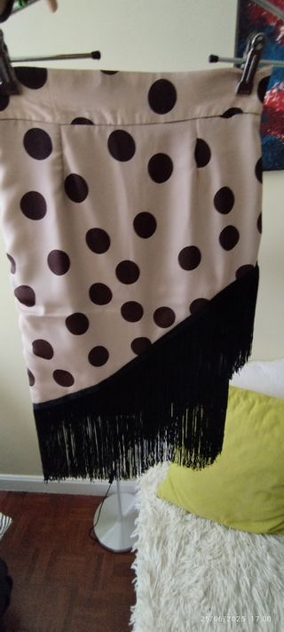 Falda beige lunares marrones flecos