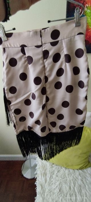 Falda beige lunares marrones flecos
