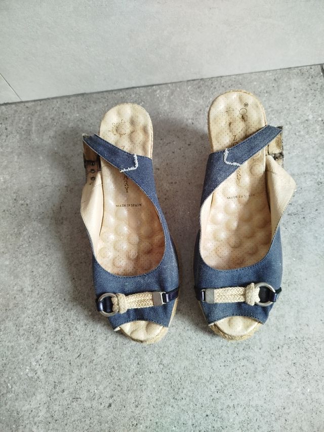 Alpargatas cuña azul - cómodas