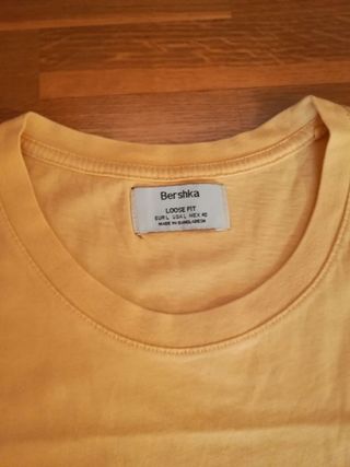 Lote de Bermuda, camiseta y zapatillas 