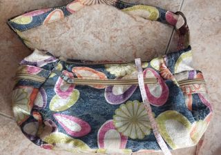 Bolso multicolor estampado