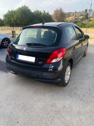 Peugeot 207 2010