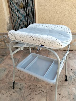 Cambiador bebé - Práctico y cómodo