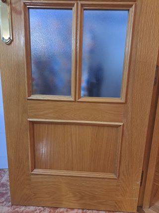 Puerta roble macizo cristalera