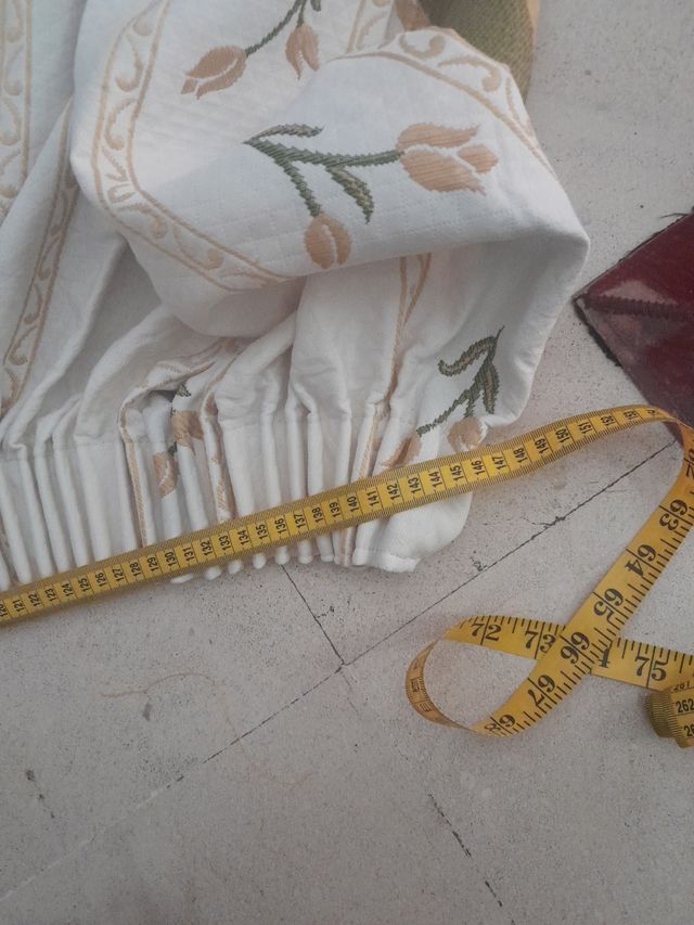 Cortinas beige y blancas - 2 uds.