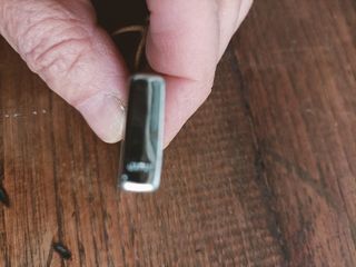 Accendino vintage, acc. metallo e pelle