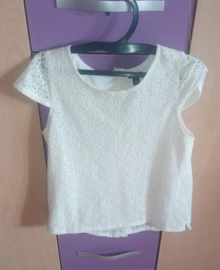 Blusa blanca de encaje