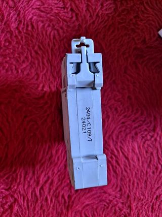 Interruptor automático 10A 240V