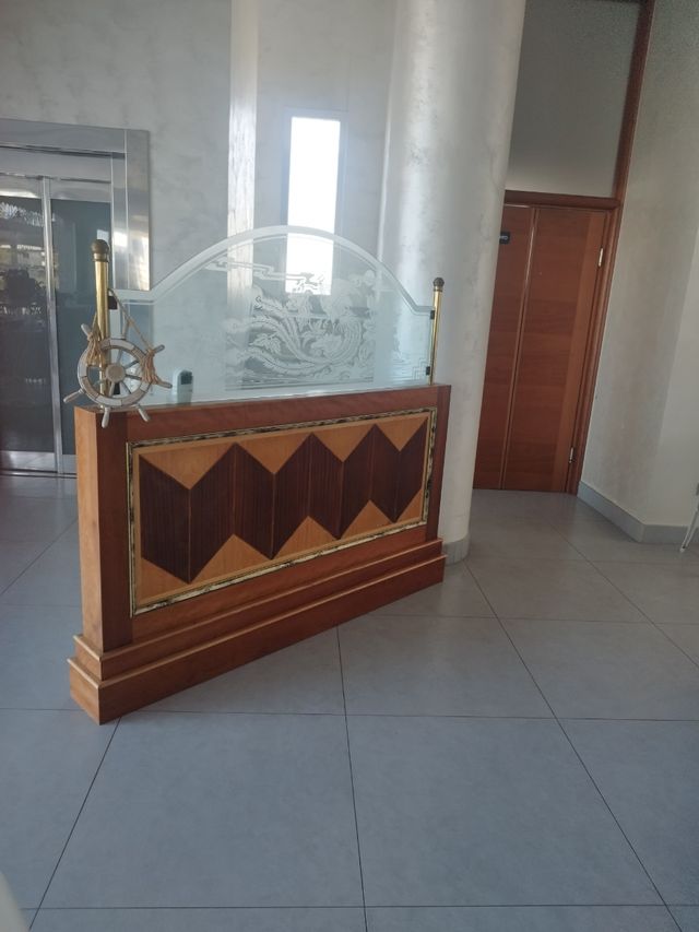 Vetrinetta stile orientale separé