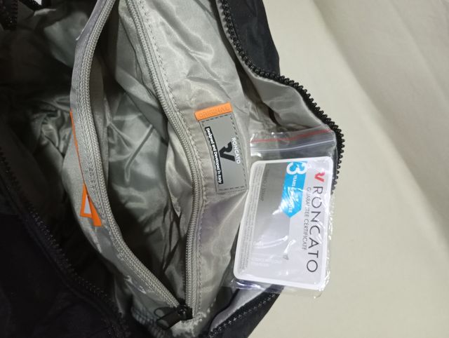 Zaino Roncato pieghevole nero-arancio