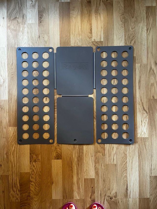 Plegadora ropa Rayen - Gris