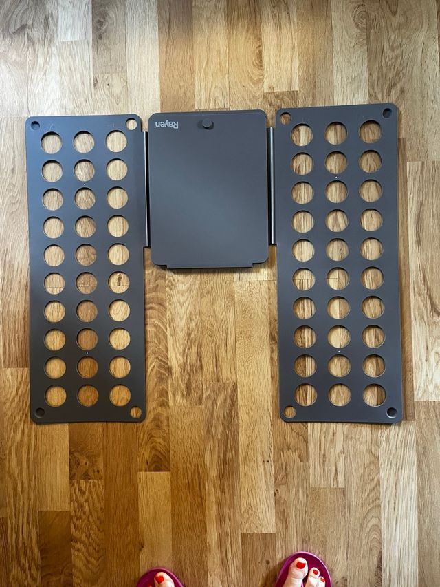 Plegadora ropa Rayen - Gris