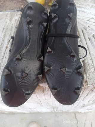 Adidas Predator - Botas Fútbol