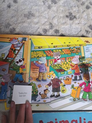 Lote de libros para bebés en euskera