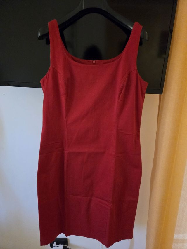 Tubino rosso elegante