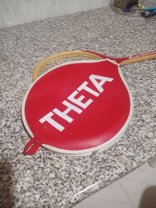 Raqueta Squash Goudie Theta
