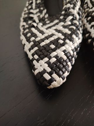 Zapatos UTERQÜE bicolor