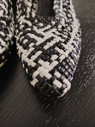 Zapatos UTERQÜE bicolor