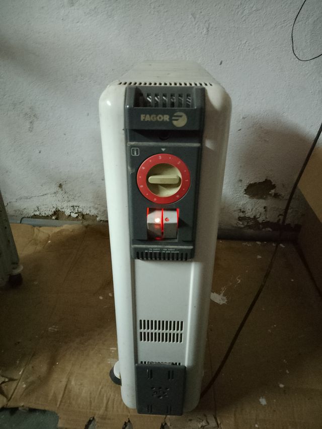 2 Radiadores Fagor - Calefacción