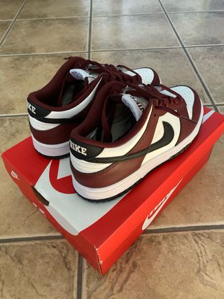 Nike Dunk - Zapatillas granate negras y blancas