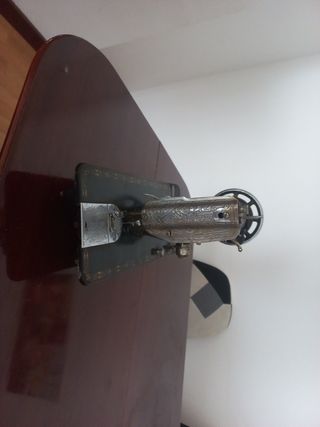 Máquina coser SIGMA antigua