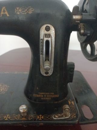 Máquina coser SIGMA antigua