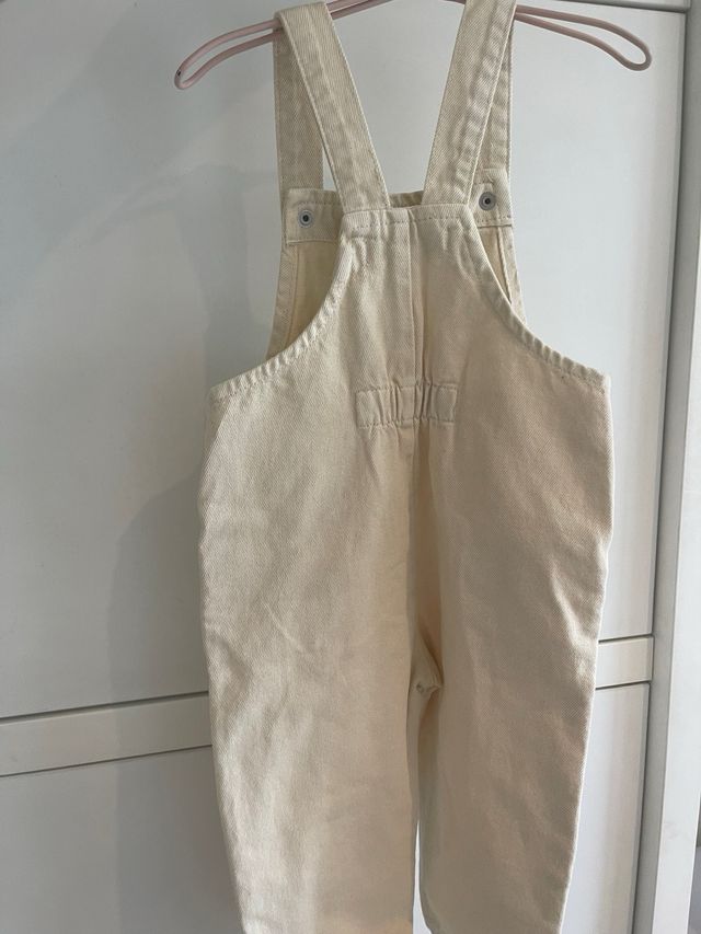 3 Petos Bebé Zara - Vaqueros y Beige