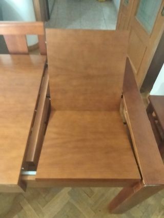 Mesa comedor extensible + 6 sillas madera