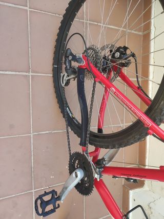 Bicicleta montaña fuji nevada 3.0 tamaño L