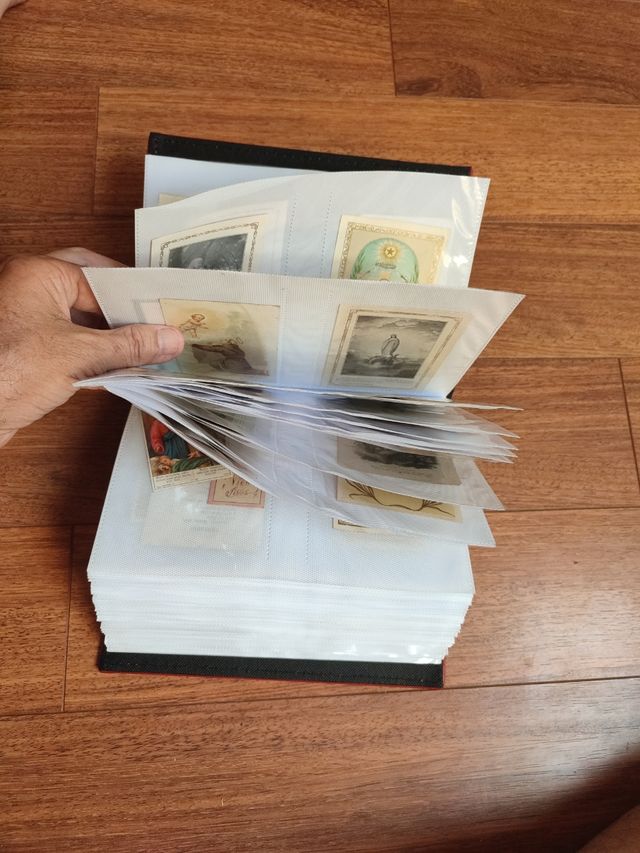 Álbum estampitas religiosas antiguas