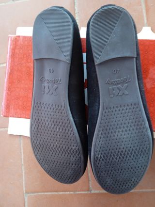 Bailarinas negras XTI -talla 40