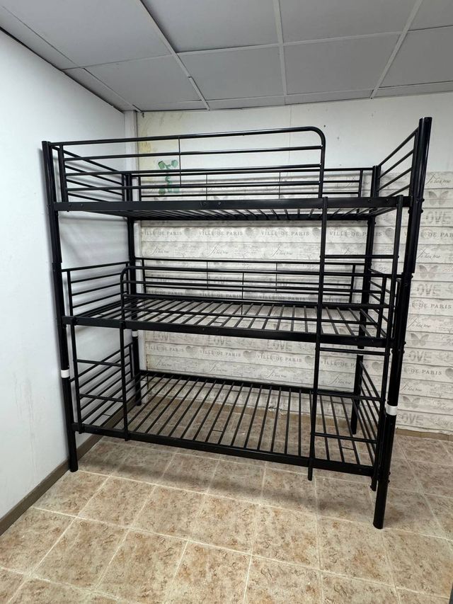 ¡Súper Oferta! Litera Triple Negra 90x190!