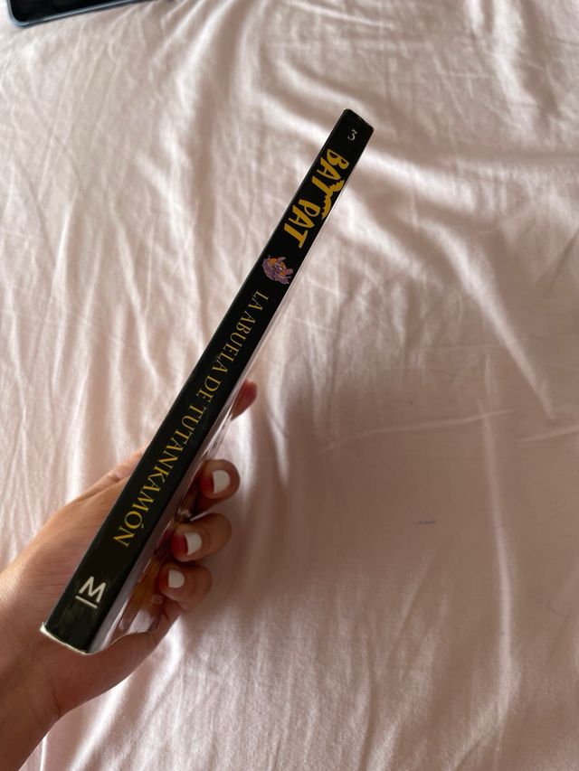 La abuela de Tutankamón
BatPat