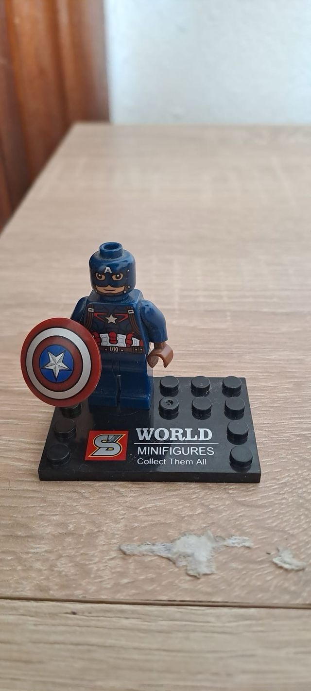 Lebo Avengers - Minifiguras