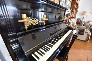 Piano pared Stenway & Sons New York