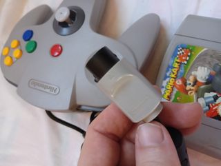 Controller + Mario Kart 64. Nintendo 64. 