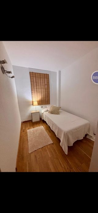 Alquiler habitacion  en Zona Sagrada Familia.