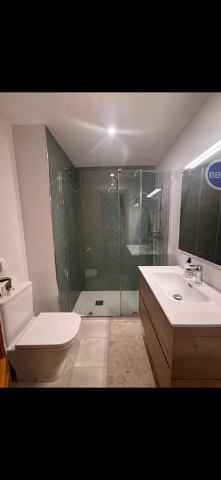 Alquiler habitacion  en Zona Sagrada Familia.