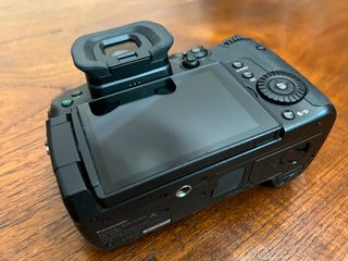 Panasonic LUMIX GH5 + Objetivo 12-32mm + 35mm 1.7