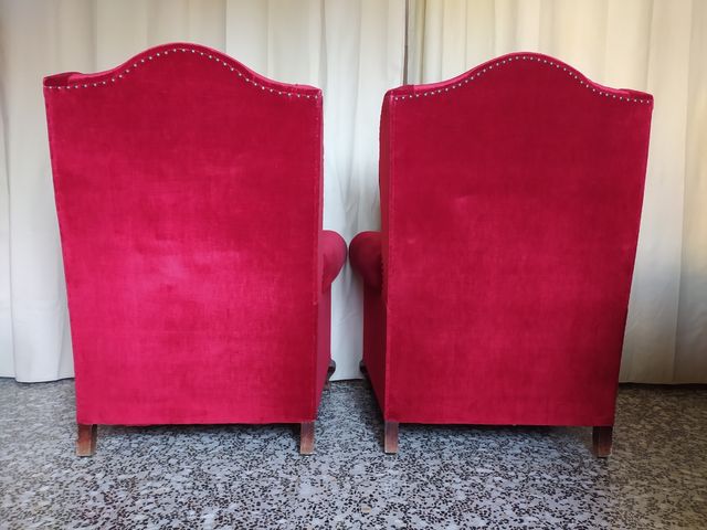 Sillones orejeros vintage terciopelo rojo