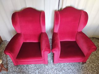 Sillones orejeros vintage terciopelo rojo