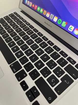 MacBook Air 13" 2015 Plata. 256 GB memoria interna