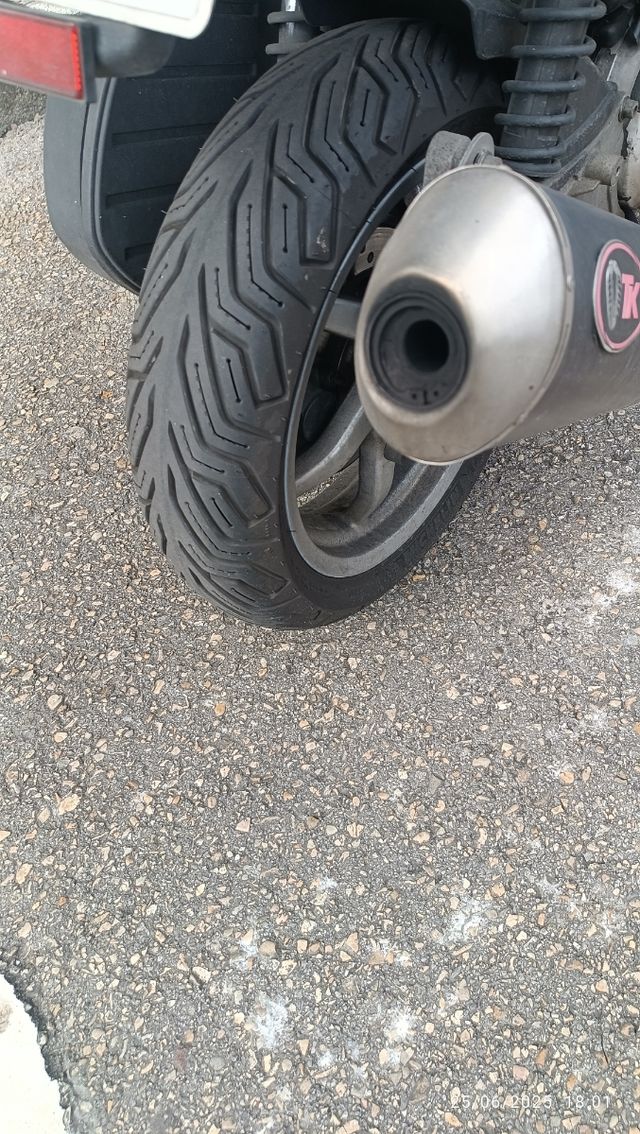 Gilera Runner 125 4T - Roja