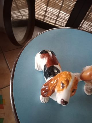 3 Segugi in terracotta